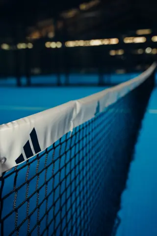 High Class Fitness Dormagen Indoor-Padel-Court - Spielszene