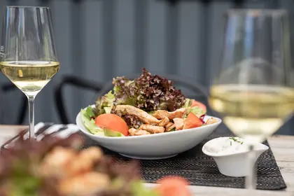 Gastronomie und Terrasse im match center