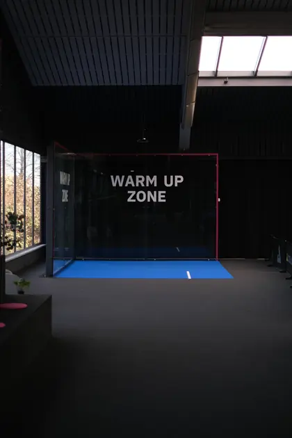 Warm-up-Zone im match center Erlebniswelt