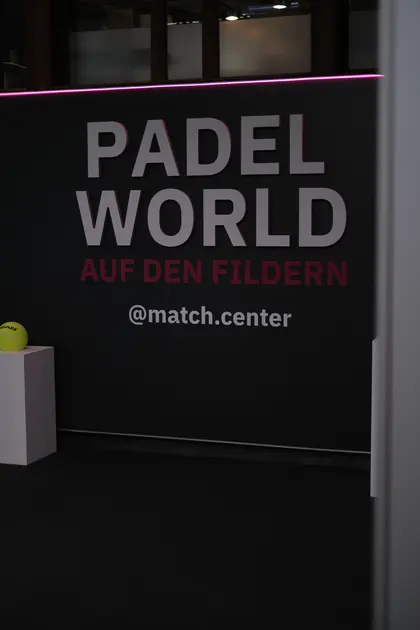 Padel World im match center Erlebniswelt
